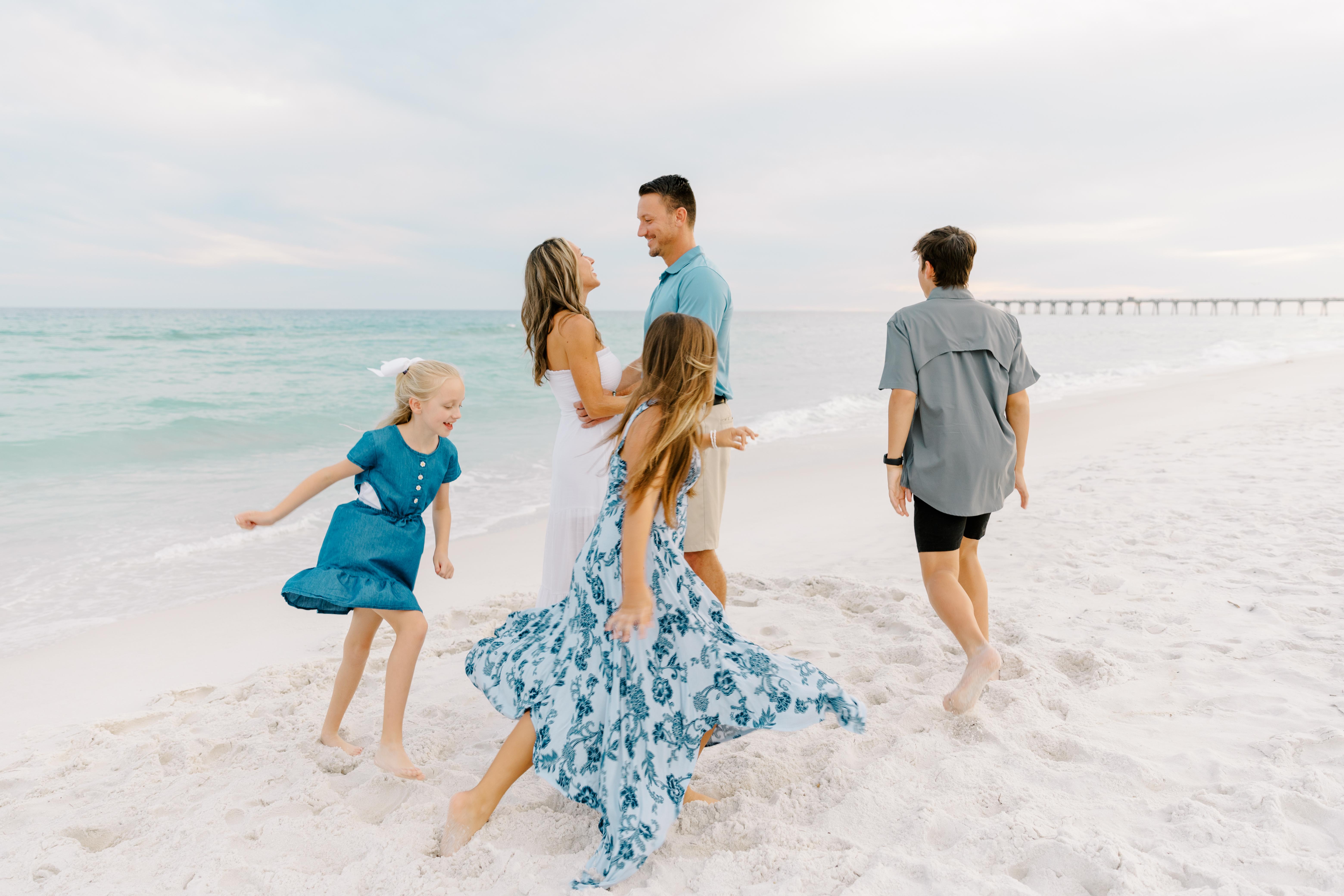 The Wedding Website of Laura Meyer and Brian Donigan