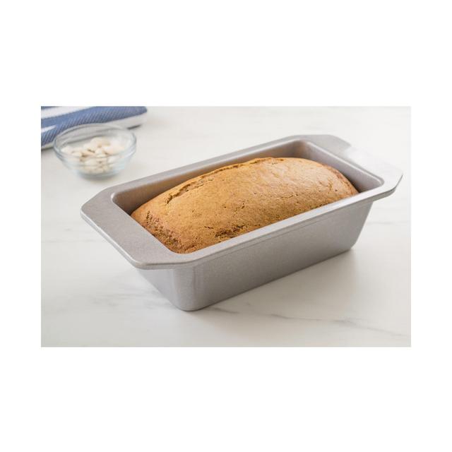 USA Pan American Bakeware Classics 1-Pound Loaf Pan