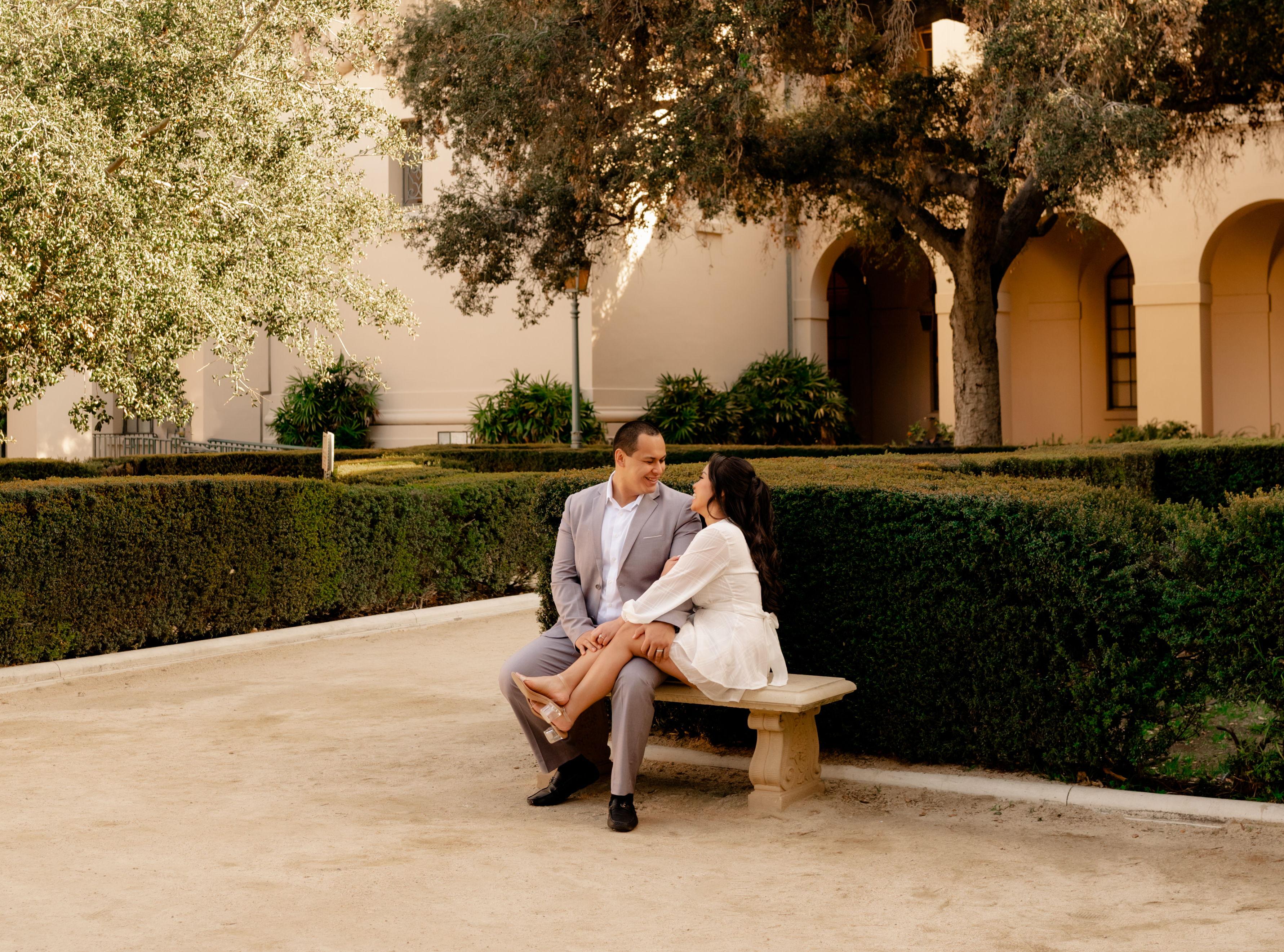 The Wedding Website of Elen Bronce and Rafael Mercado