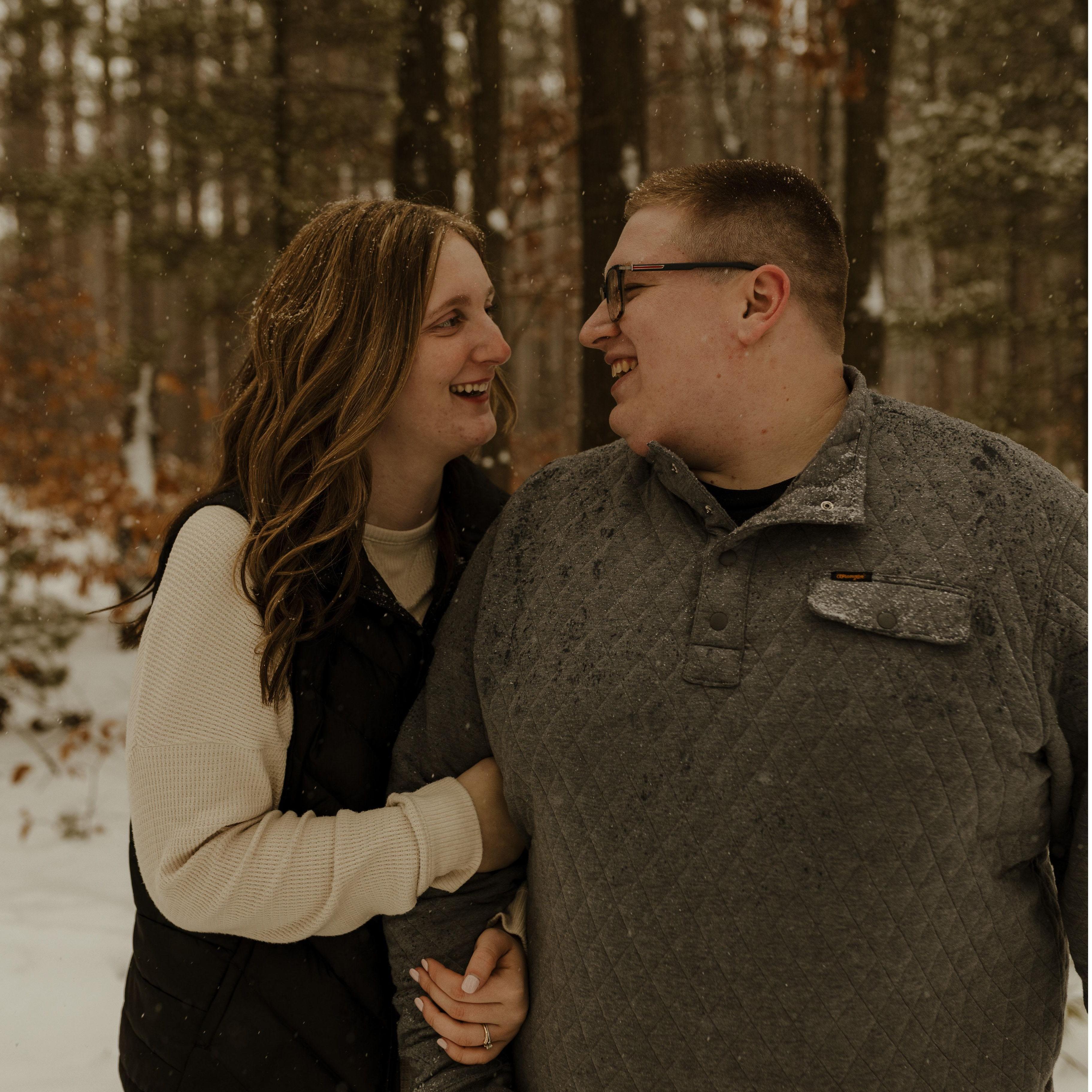 Engagement photos in Holland, MI (2023)
