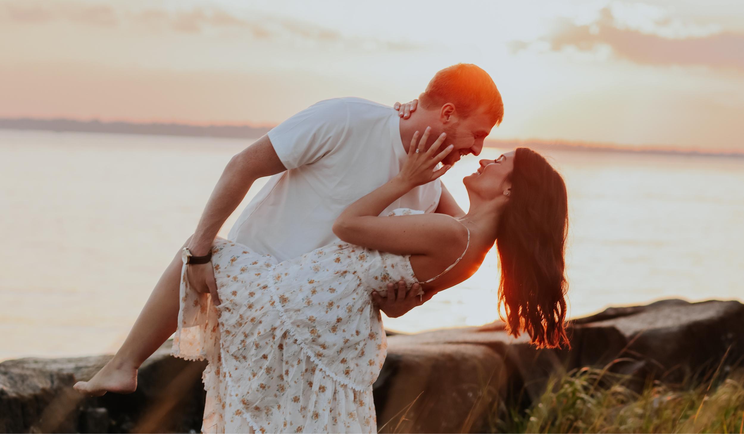 The Wedding Website of Alexa Cebulski and Austin Smith