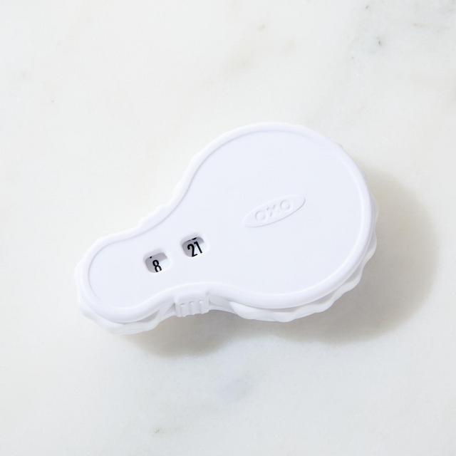 OXO ® POP Date Dial