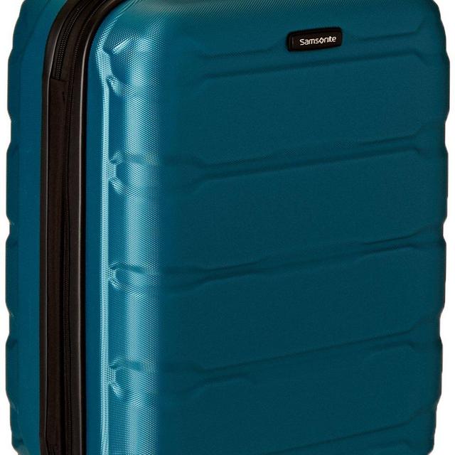 Samsonite Omni PC Hardside 20-Inch Spinner