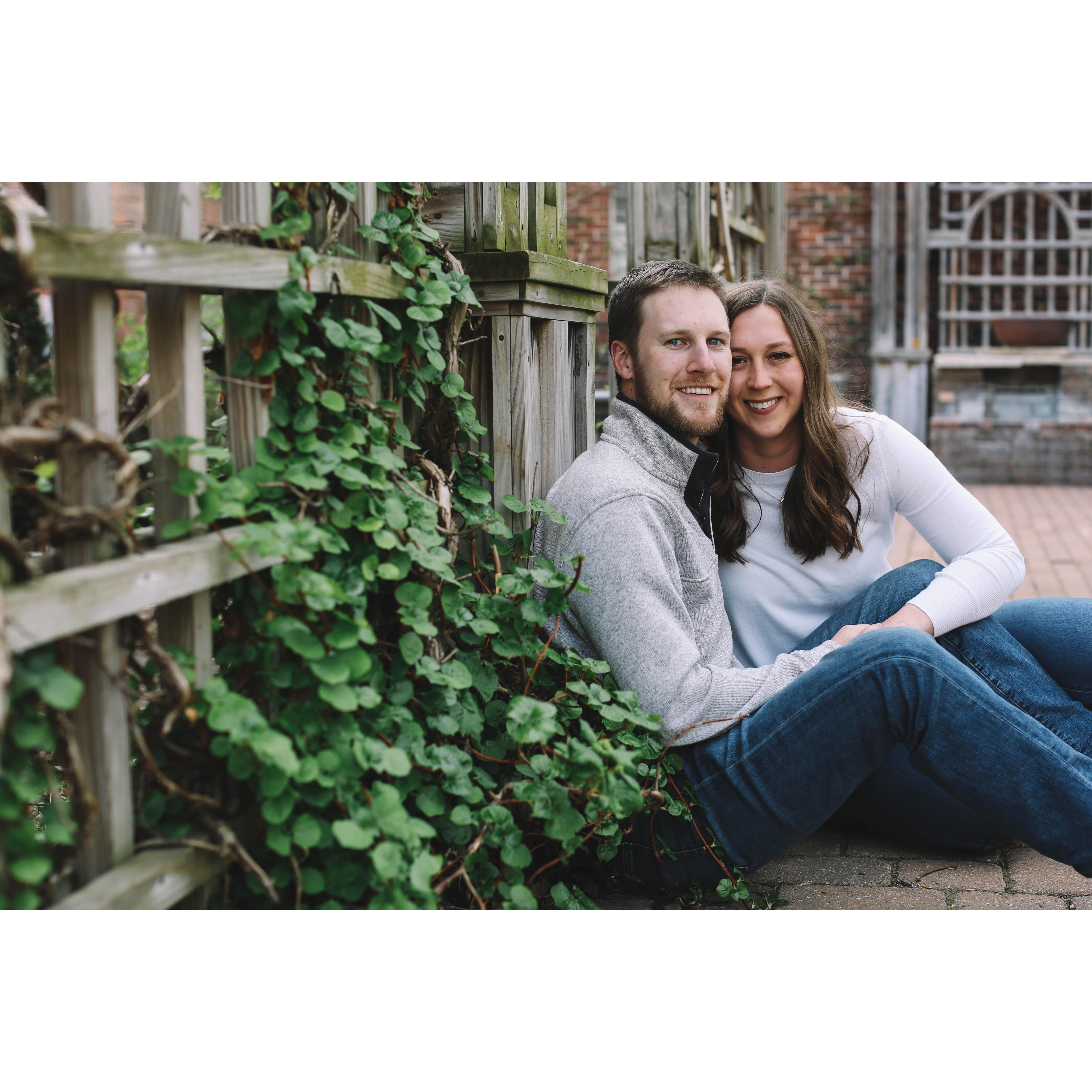 Engagement Photos: RMT Photography
