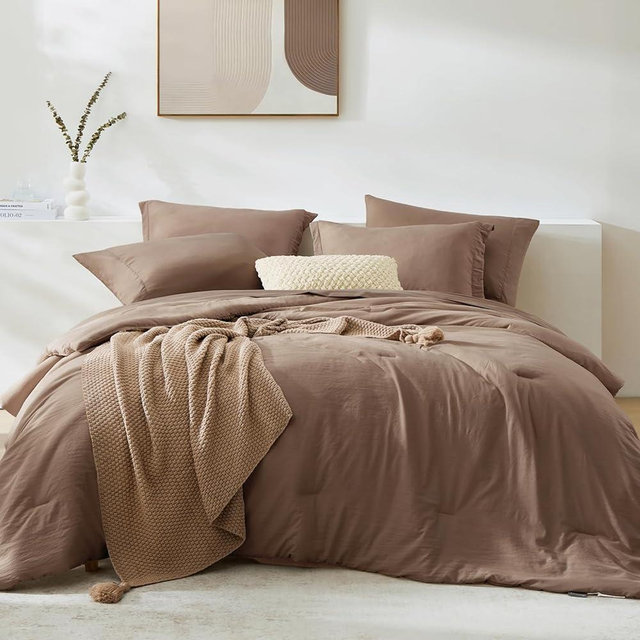 WRENSONGE Queen Size Comforter Sets, 7 Pieces Soft Brown Bed in a Bag with Fitted Sheet, Flat Sheet, 2 Pillow Shams, and 2 Pillowcases- Warm Bedding Sets for All Season