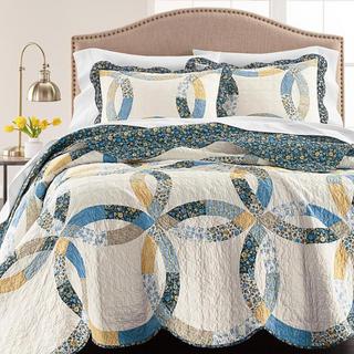 Martha Stewart Collection - Wedding Rings Quilt