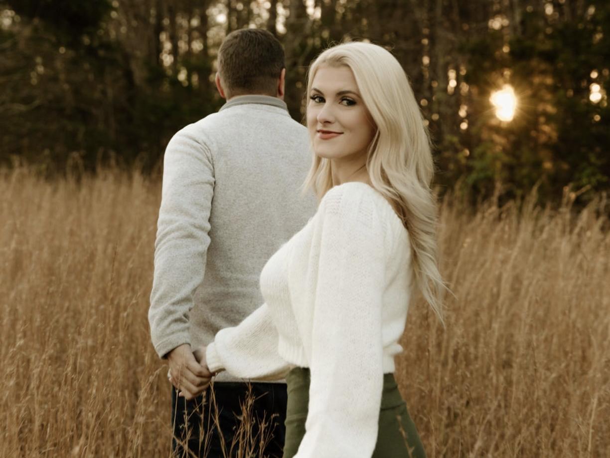 The Wedding Website of Destiny Hardy and Eron Johnsey