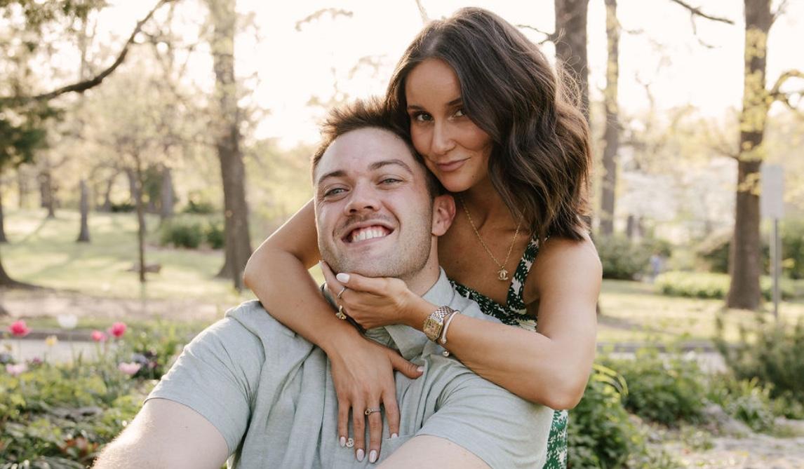 The Wedding Website of Sara Loper and Nicky Woodley