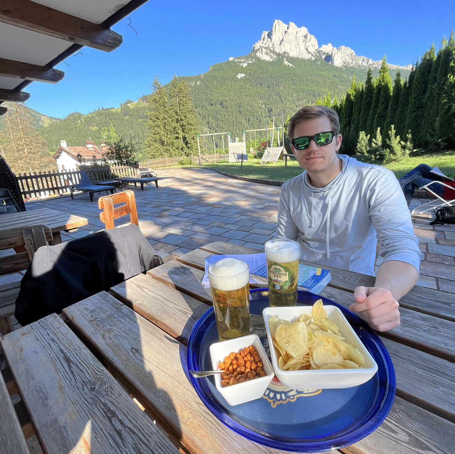 Beginning of our hut-to-hut hike through the Dolomites - July 2022