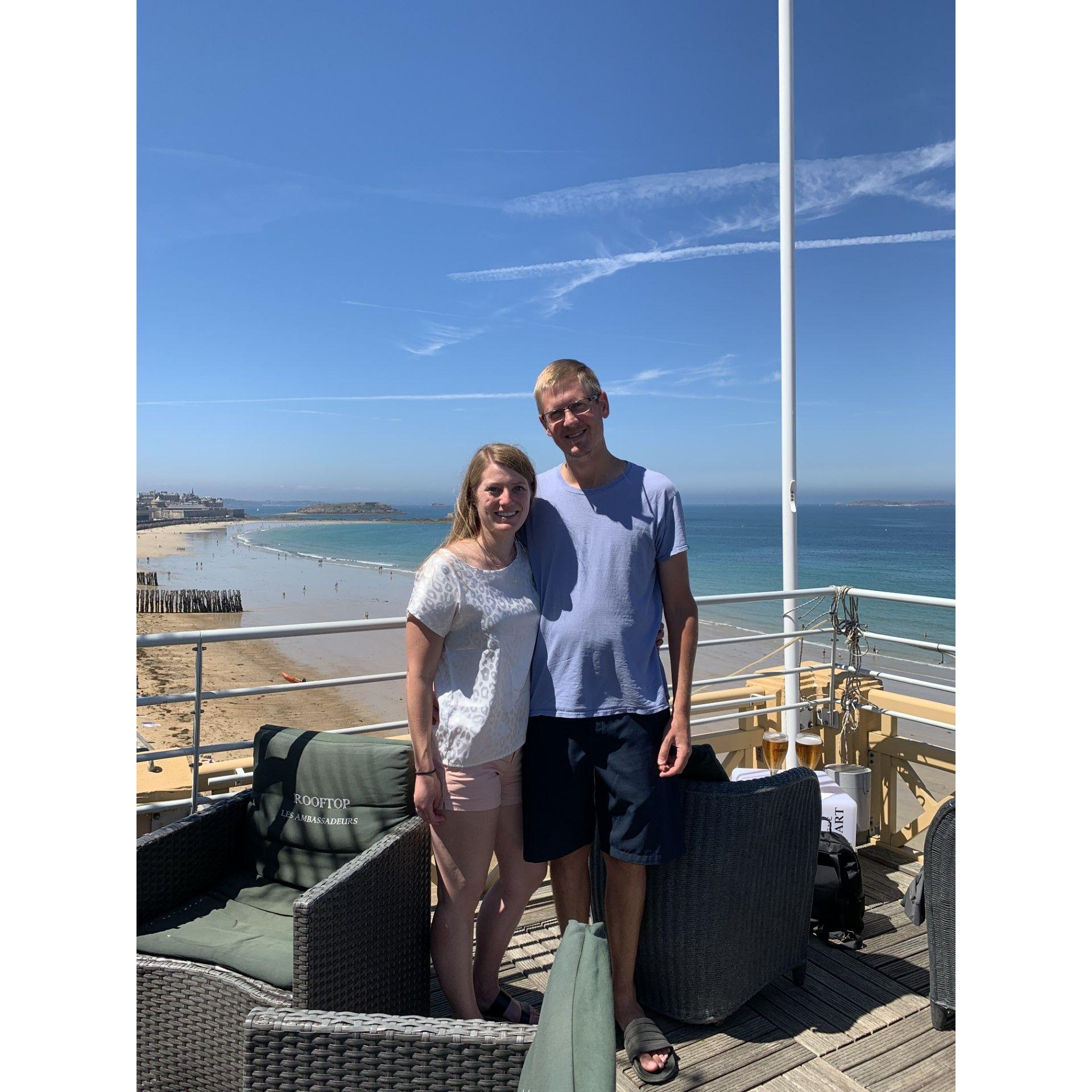 August 2022 last day in France. Found a rooftop bar in Saint-Malo with a beautiful view of the ocean.