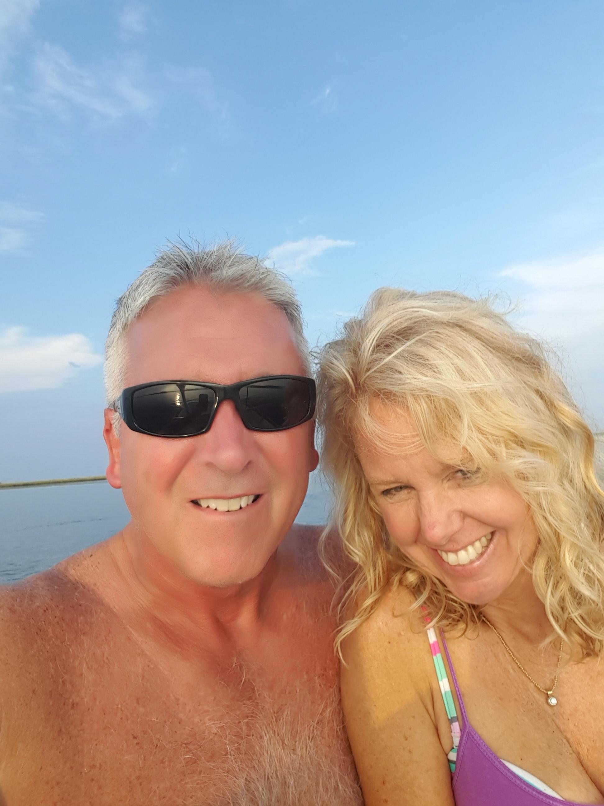 The Wedding Website of Sue Moore and Chuck Morrison