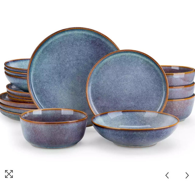 Playa 16 Piece Glossy Dinnerware Set
