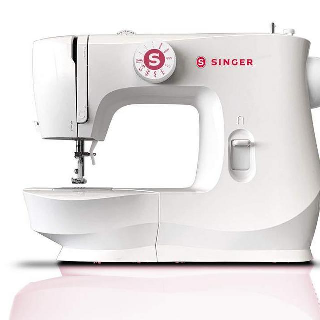 SINGER | Mechanical MX60 Sewing Machine with 57 Stitch Applications, & Full Metal Frame - Perfect for Beginners - Sewing Made Easy