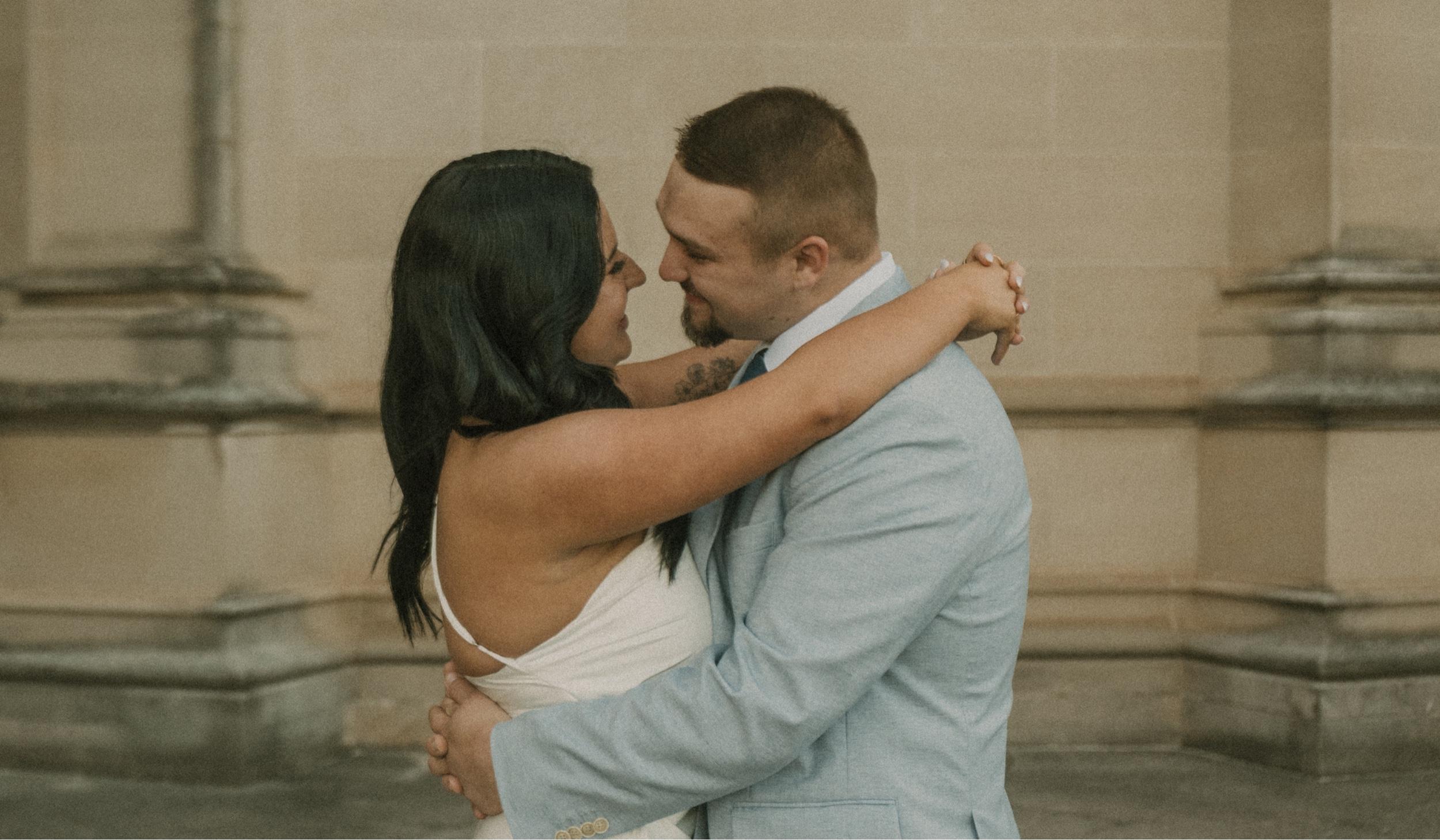 The Wedding Website of Ashley Peacock and Ian Dailey