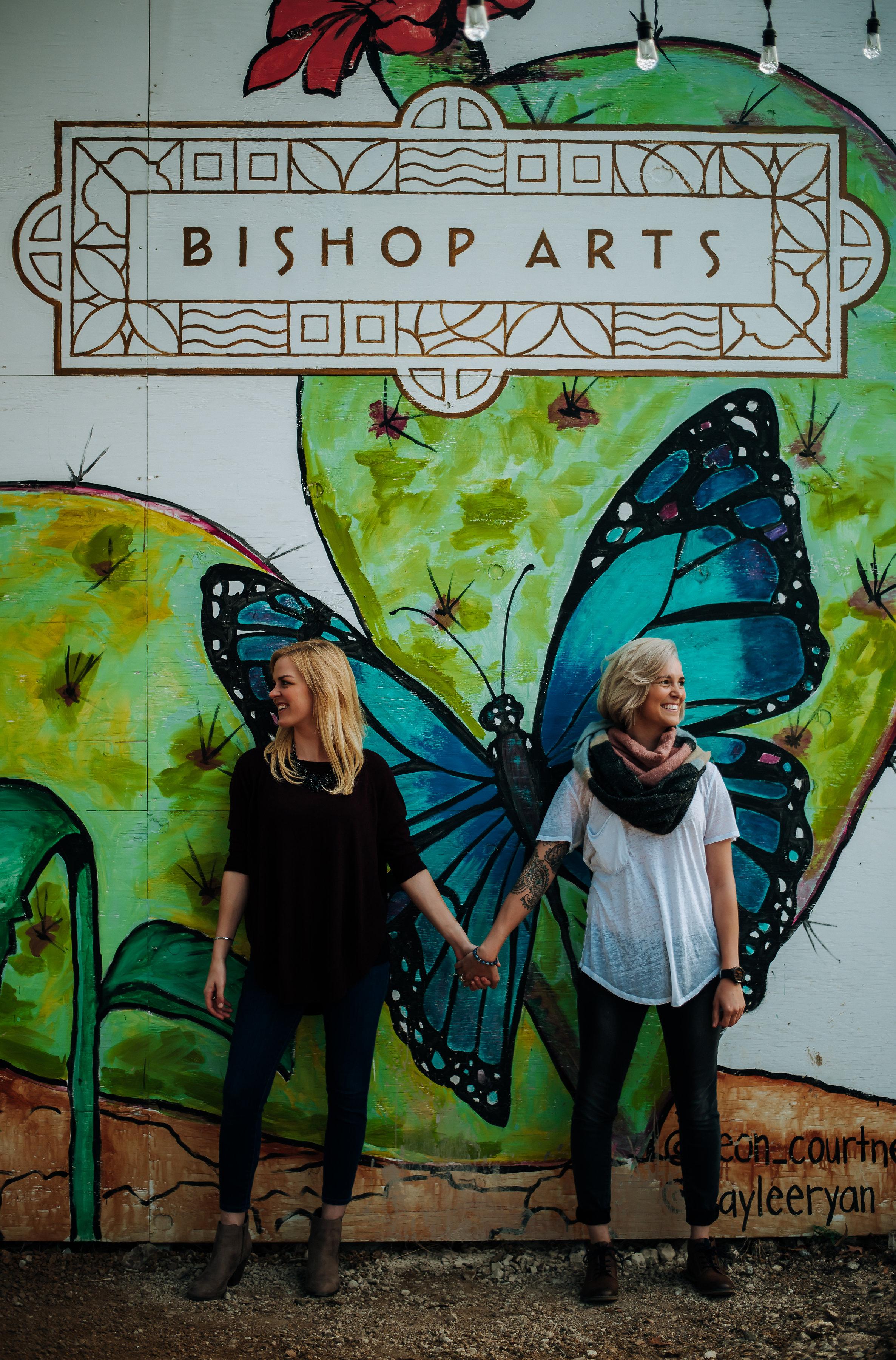 The Wedding Website of Lindsey Dixon and Whitney Regian
