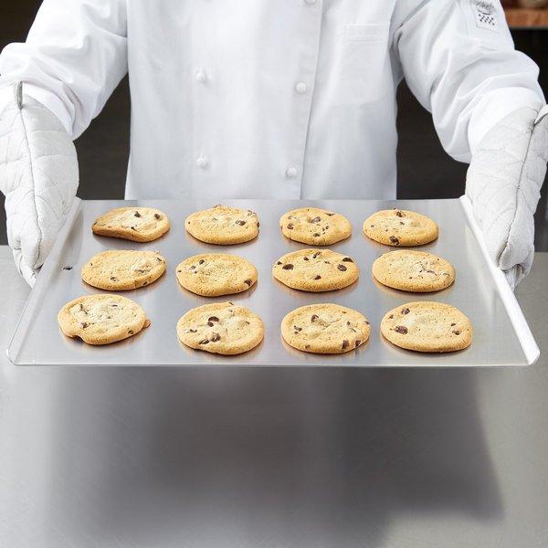 Vollrath 68085 Wear-Ever NSF 10 Gauge 14" x 17" Rimless Aluminum Cookie Sheet