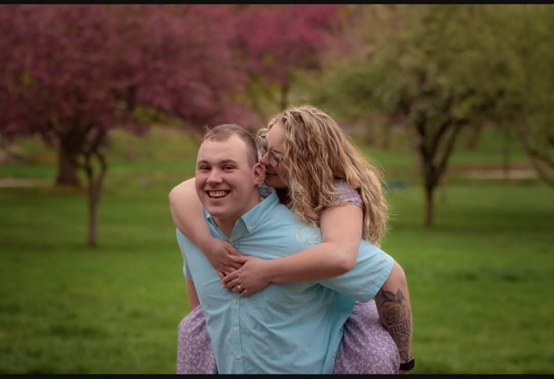 The Wedding Website of Mackenzie Yoder and Derrick Becker