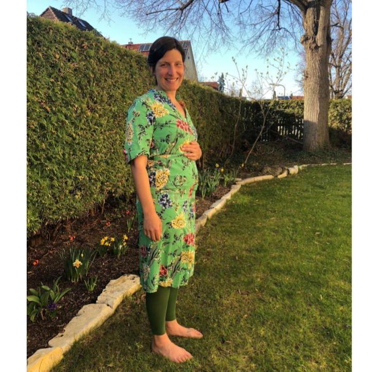 Betsy and the bump at 13 weeks