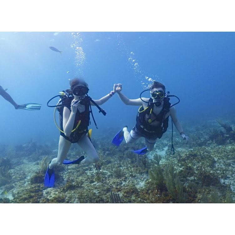 Miryam's first and last scuba trip