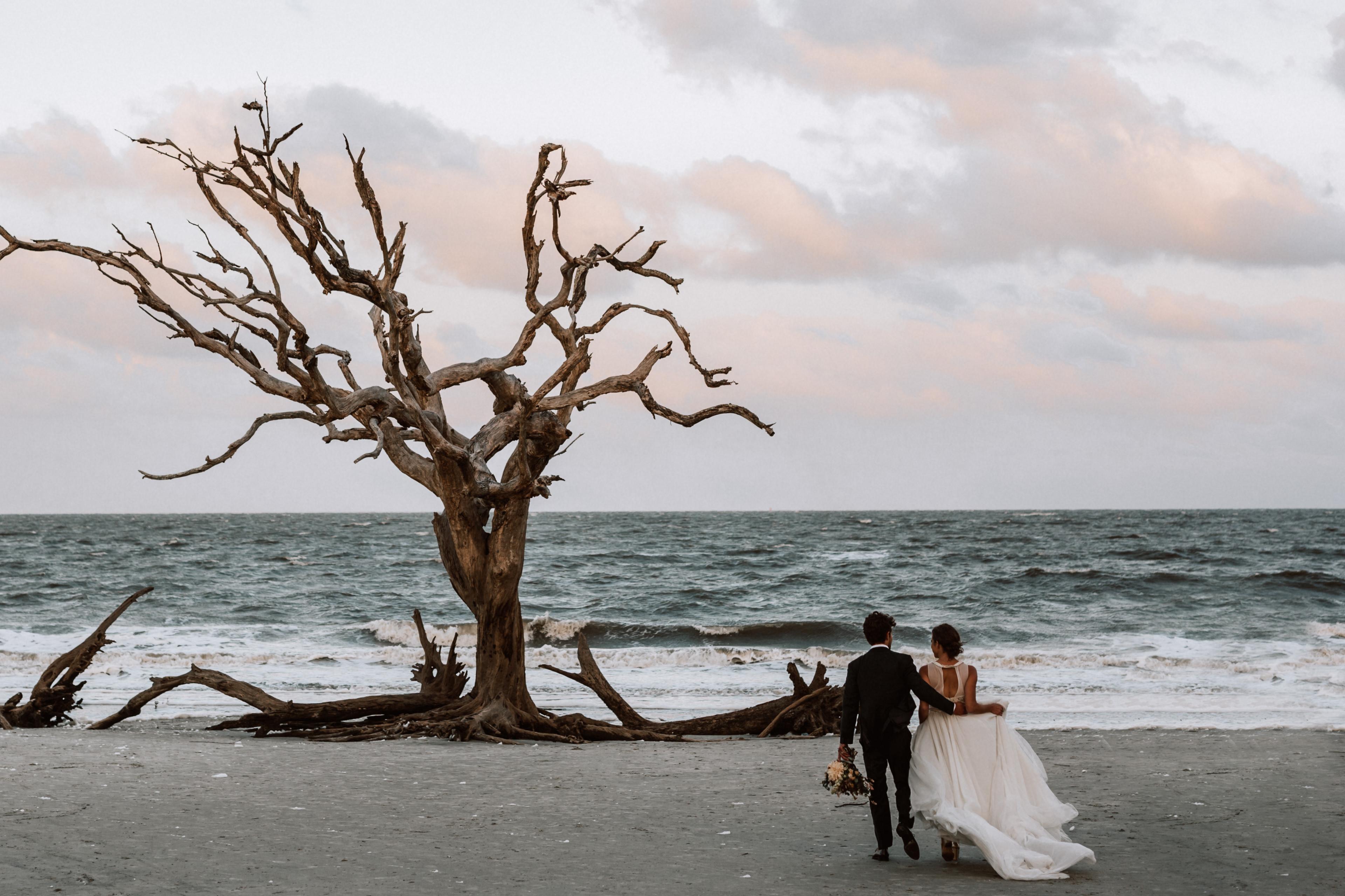 The Wedding Website of Lindsey Znosko and Drew Balke