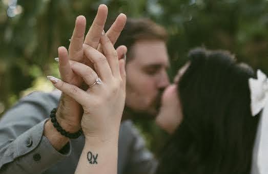 The Wedding Website of Lewis Toms and Tori Brewer