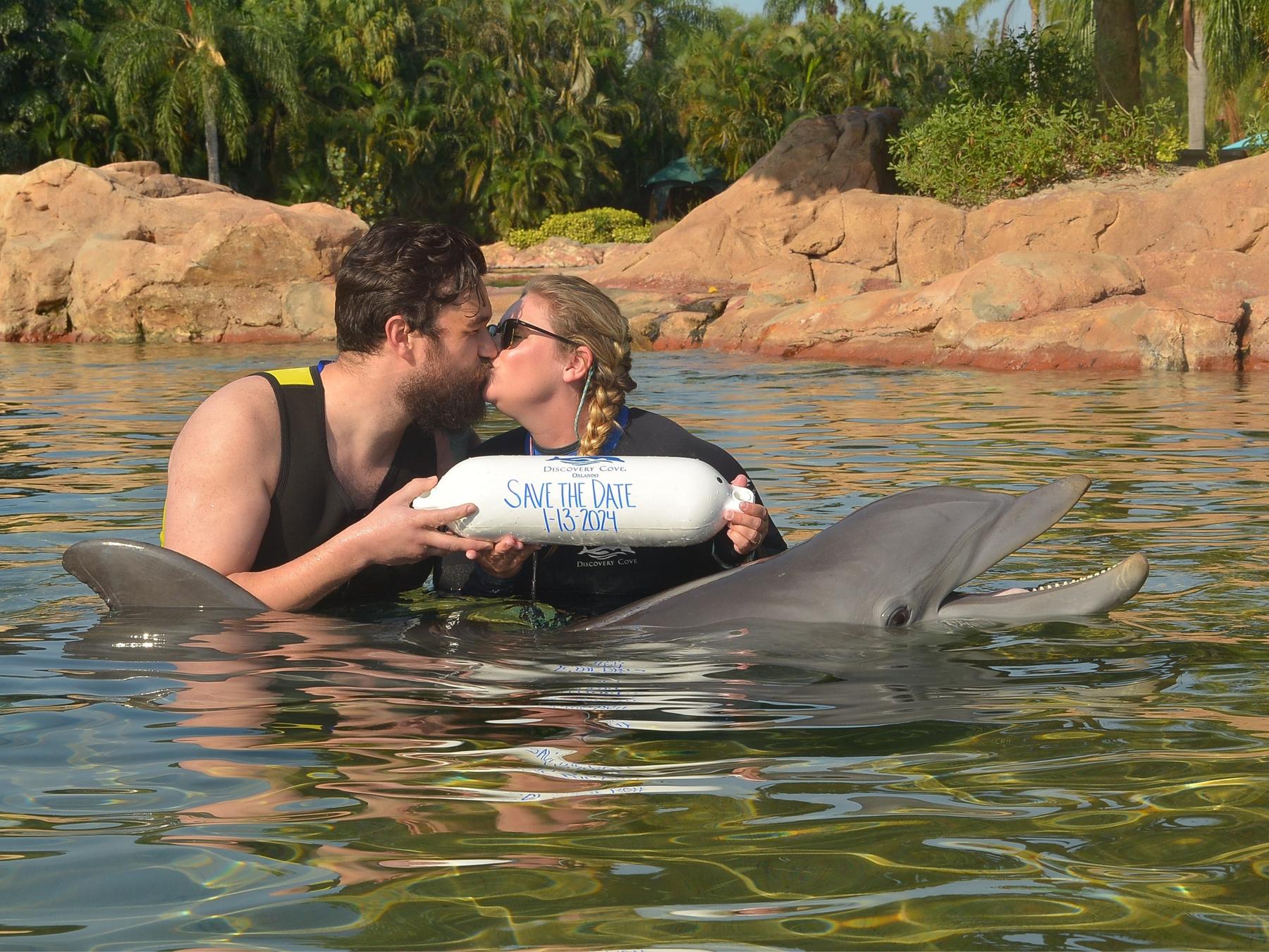 The Wedding Website of Victoria Larson and Taylor Rodgers