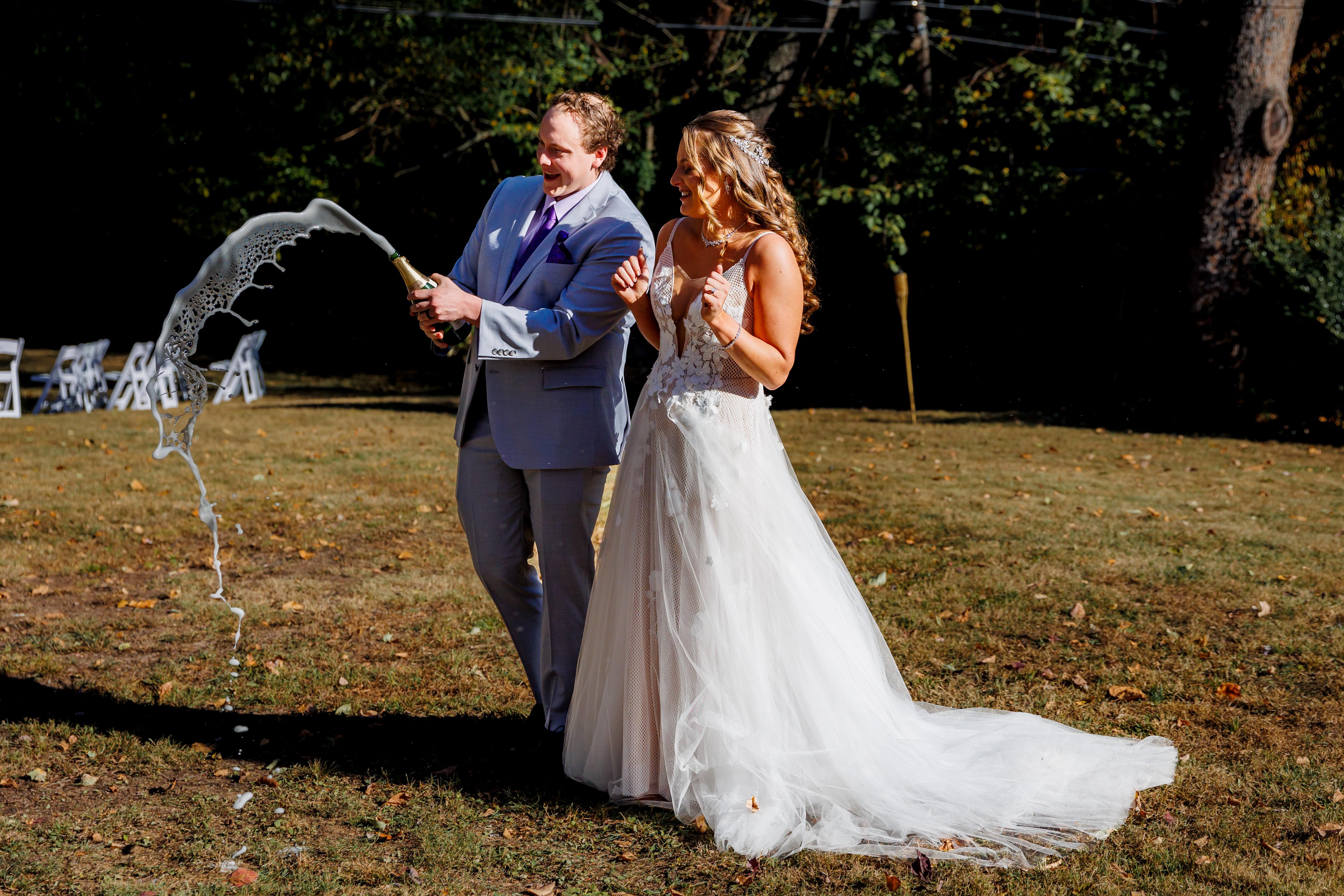 The Wedding Website of Samantha Weigand and JP Hochschwender