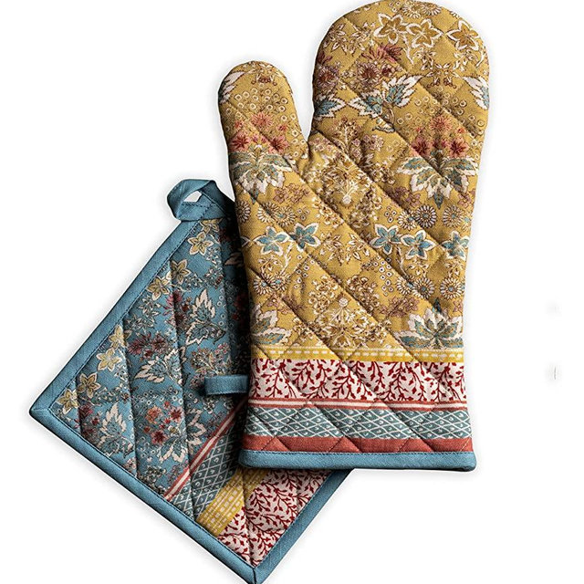 Maison d' Hermine Marquise 100% Cotton Set of Oven Mitt (7.5 Inch by 13 Inch) and Pot Holder (8 Inch by 8 Inch) BBQ Cooking Baking Grilling Microwave Spring/Summer
