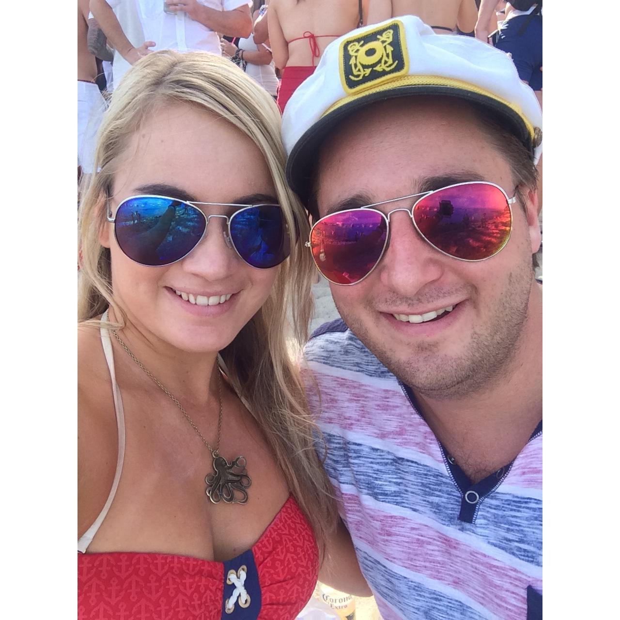 Sailing away on Groove Cruise