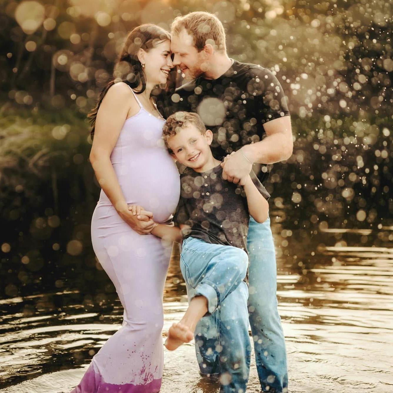 Maternity shoot- About to pop! August 2024