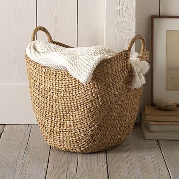 Large Curved Basket in Natural