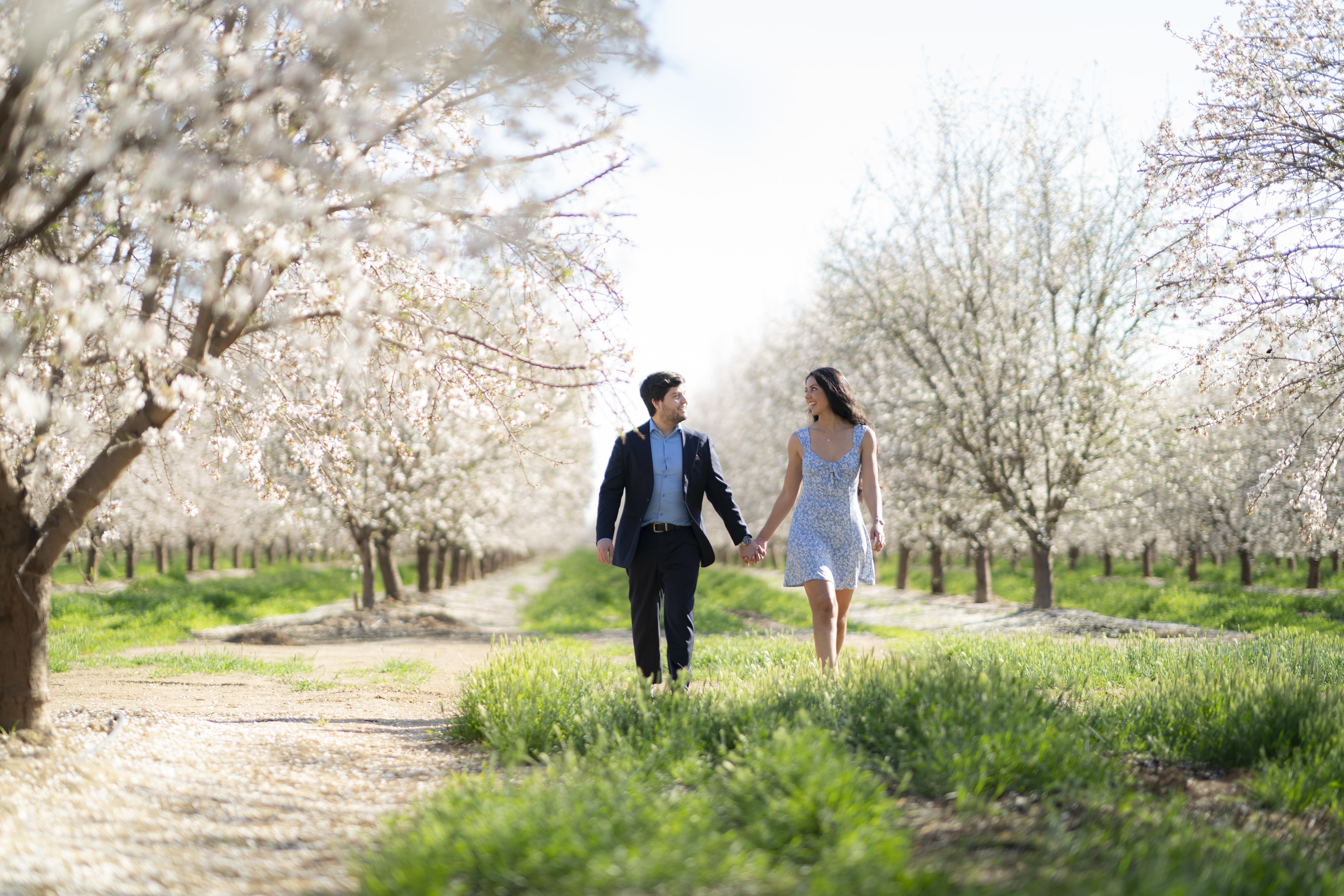 The Wedding Website of Monica Escobar and Rene Morataya