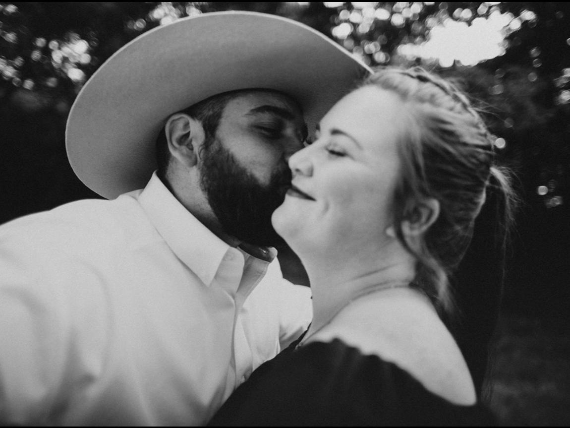 The Wedding Website of Jessica Lyle and Kyler Jay