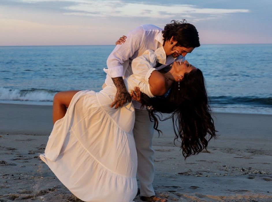 Loading... Wedding Day