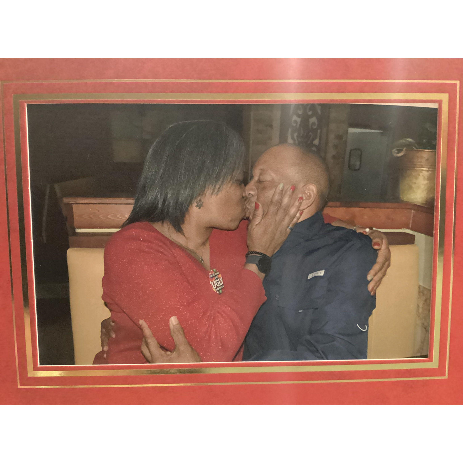 First Photographed Kiss