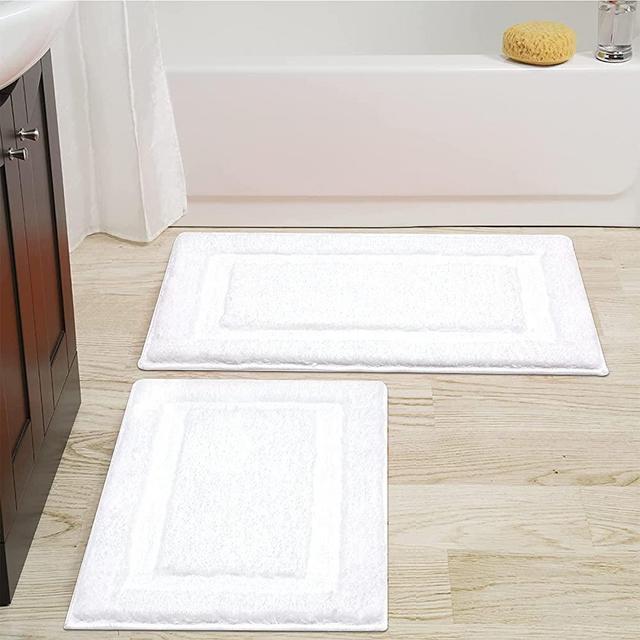 SHACOS Super Soft Bath Rugs Set of 2 Pieces 20x32 inch Bath Mat for Bathroom Rug Non Slip Plush Bath Rug Absorbent Bathroom Rug Set Washable, White