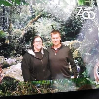 Our trip to Wisconsin.
At the Milwaukee County Zoo.
June 3, 2017