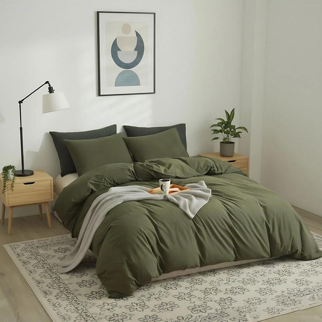 REYOS 100% Washed Cotton Bedding Duvet Cover Set Queen Size Linen Like Textured Comfy Duvet Cover Set with 2 Pillowcases Breathable Durable Quilted Cover with Zipper (Army Green, 90"x90")