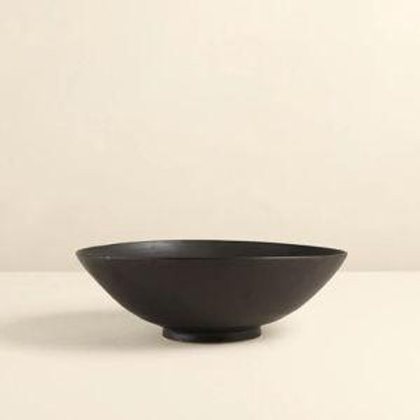 Stoneware Serving Bowl In Charcoal 14"