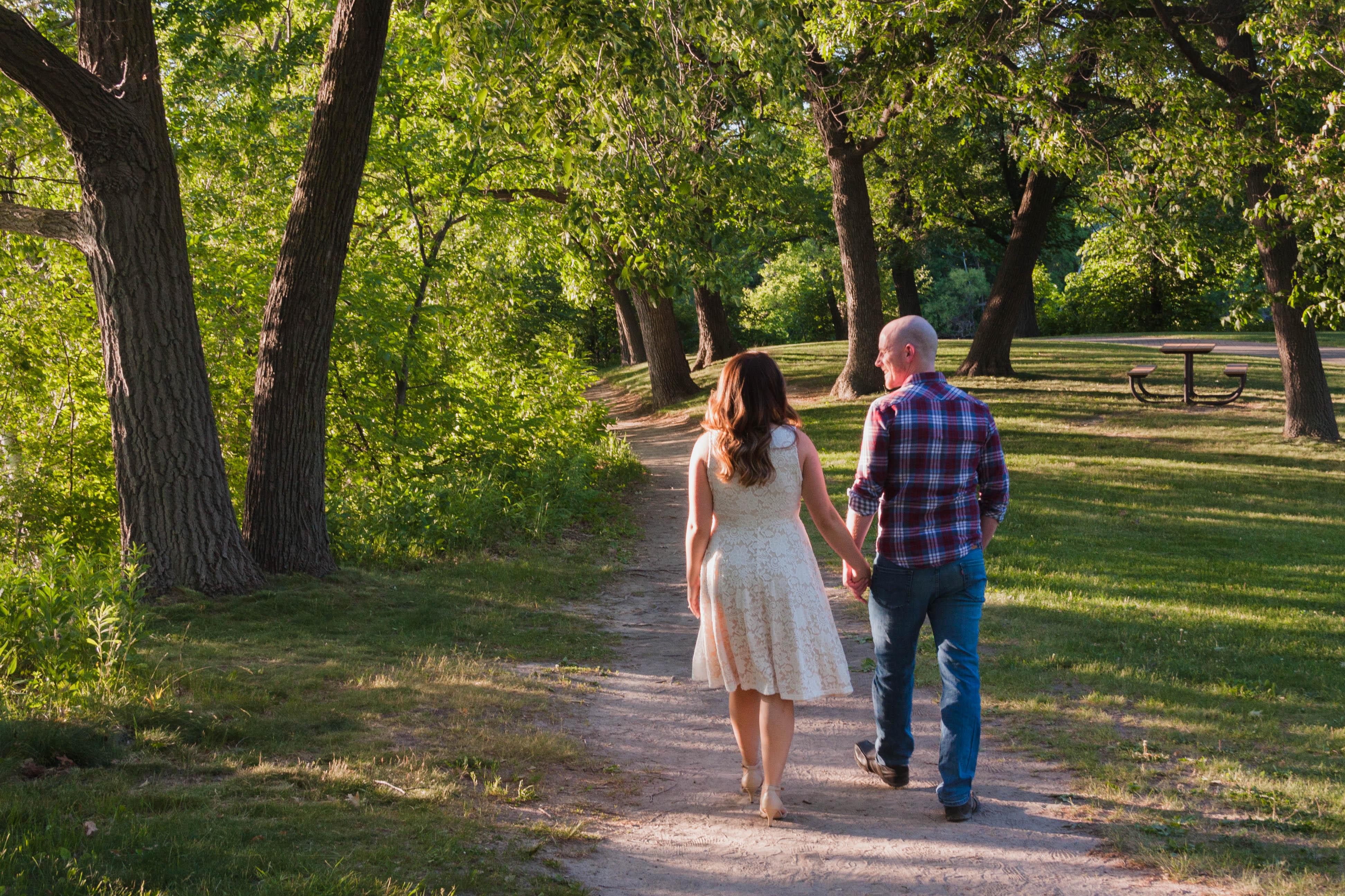 The Wedding Website of Jenny Tafur and Elliott Ruth
