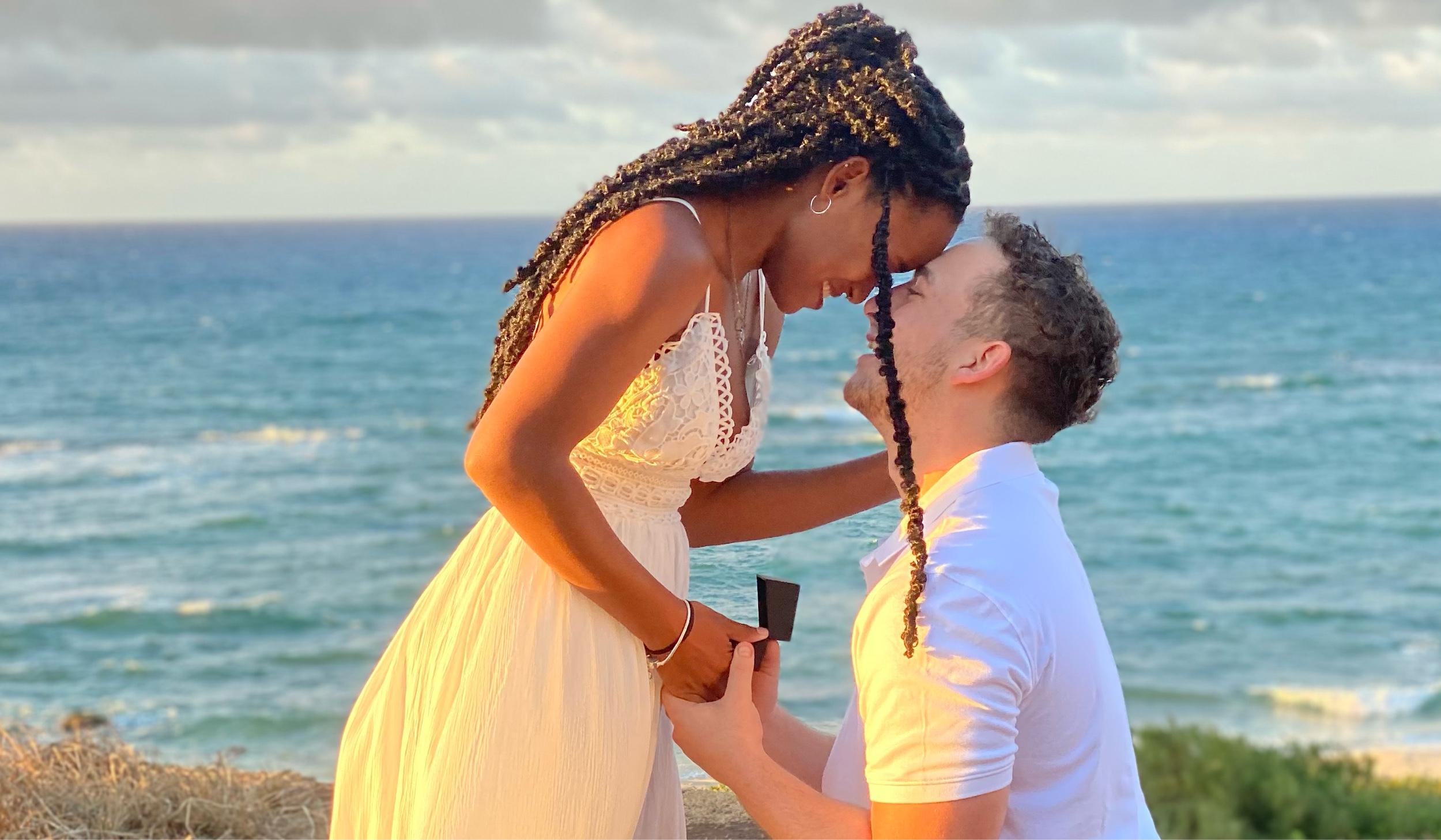 The Wedding Website of Ariyane Thomas and Donald Burkhart