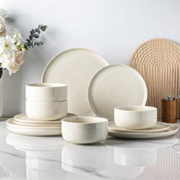 Plates, bowls, cups: Milk