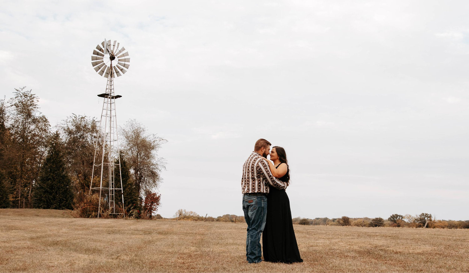 The Wedding Website of Elizabeth Gunter and Coyote Henderson
