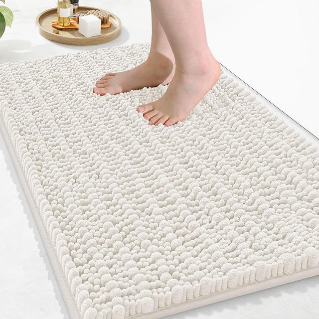 Arotive Luxury Chenille Bathroom Rug Mat, Extra Soft Thick Absorbent Shaggy Bath Rugs, Non-Slip Machine Wash Dry, Plush Bath Mats for Bathroom, Shower and Tub, 34x21, Ivory