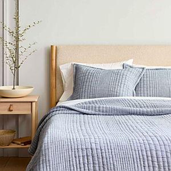 Organic Cotton Channel Stitch Coverlet in Blue