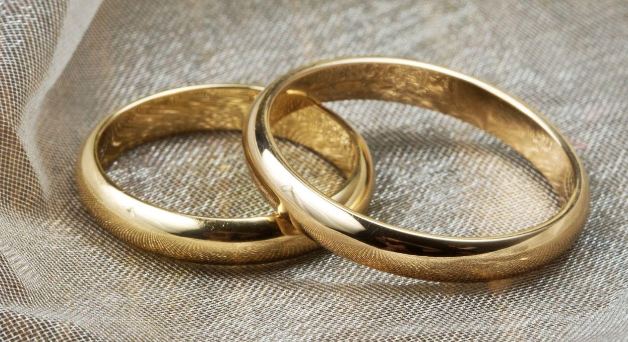 The Wedding Website of Ethan Punter and Lisa-Marie Carrinton