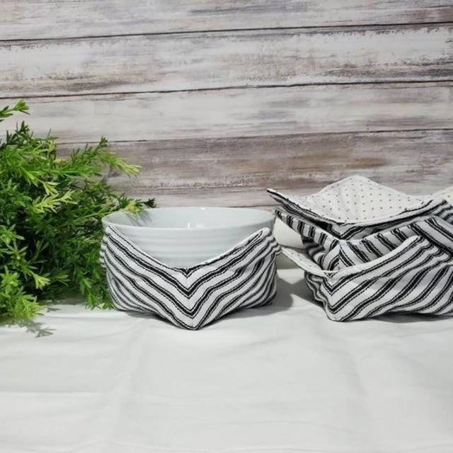 Set of 4 Reversible Microwave Bowl Cozies, Ice Cream Cozy, Soup Bowl Cozy, Quilted Hot Pad, Great Gift, Black Ticking/Swiss Cross
