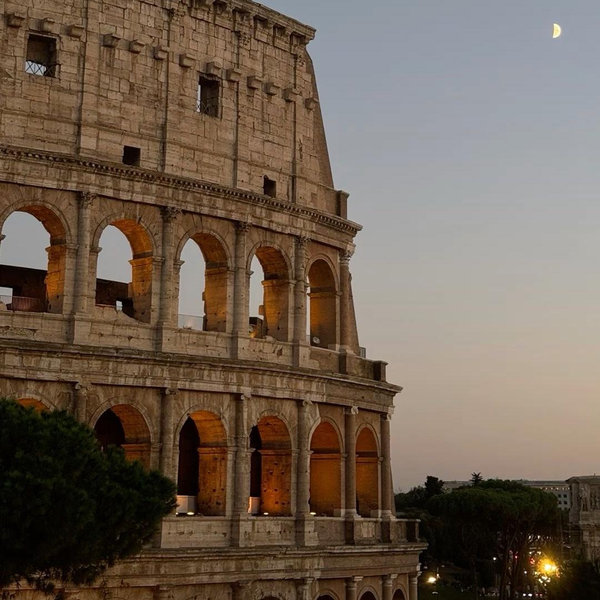 Colosseum After Hours VIP Tour (Maximus Funimus) - Credit Card Option