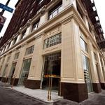 Bottega Louie