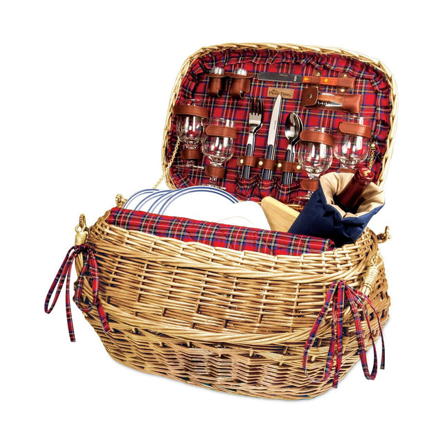 Picnic Time Red Highlander Picnic Basket